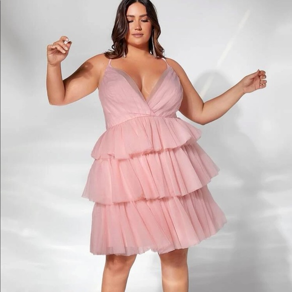 Shein Dress - Picture 1 of 7